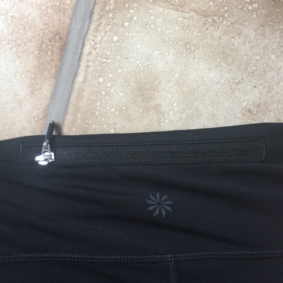 athleta black leggings - Picture 3 of 4